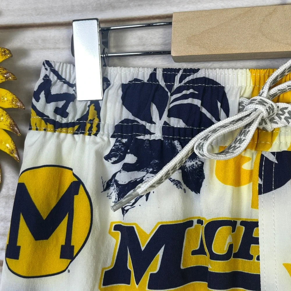 Wes‎ and Willy Michigan Wolverines Swim Trunks Kids Size L Blue Yellow